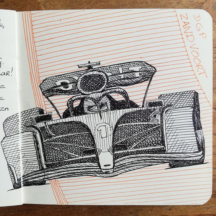 Monique's Illustrated Diary: Fill Your Sketchbook with Experiences 7