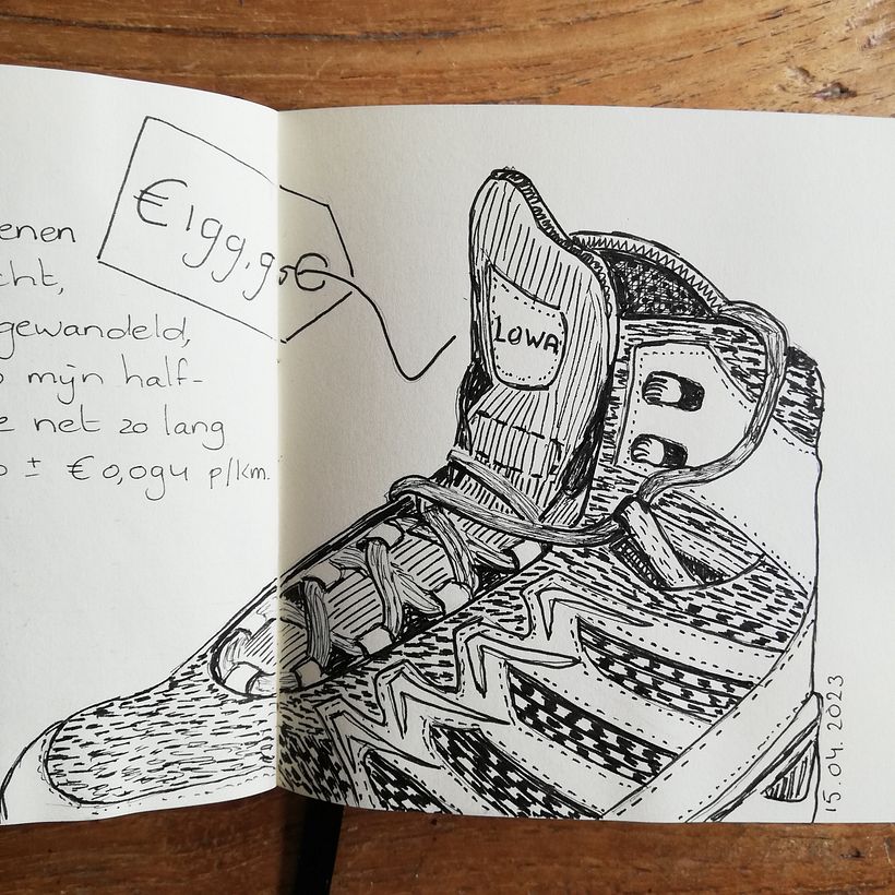Monique's Illustrated Diary: Fill Your Sketchbook with Experiences 19