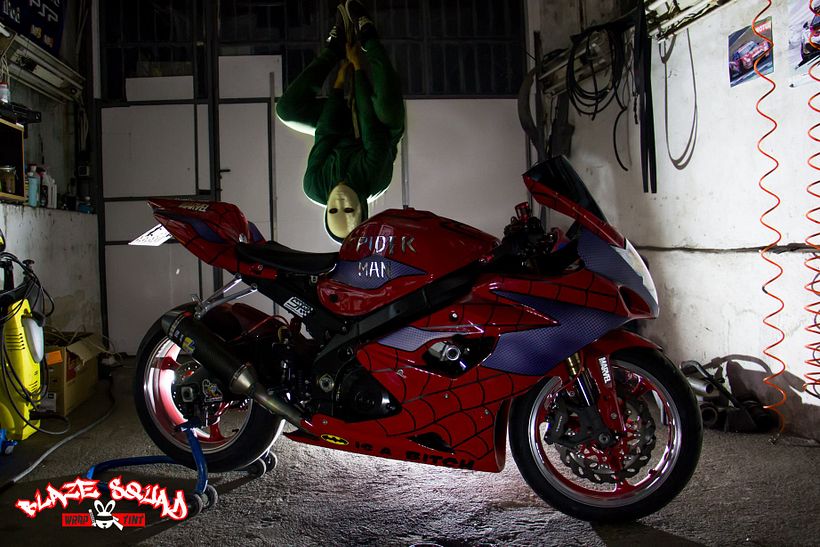 Vehicle Wrap Artist 3