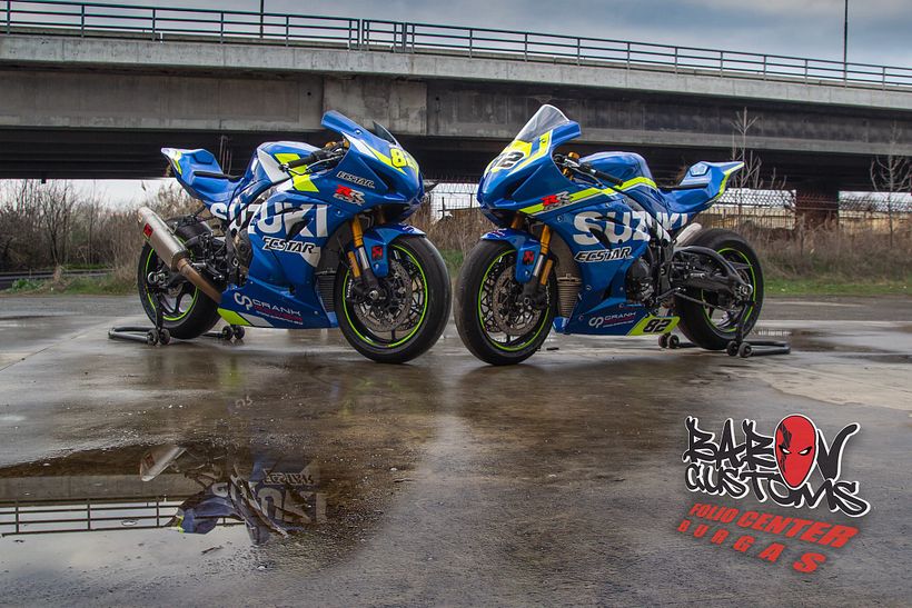 Vehicle Wrap Artist 8