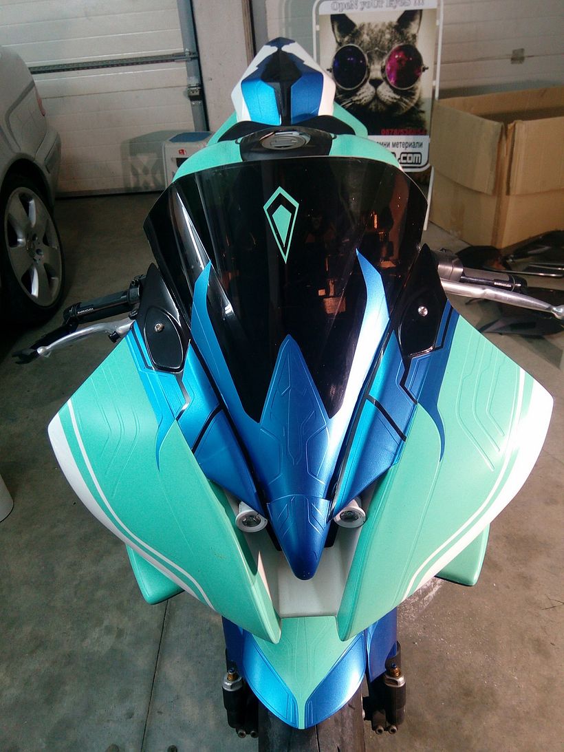 Vehicle Wrap Artist 11