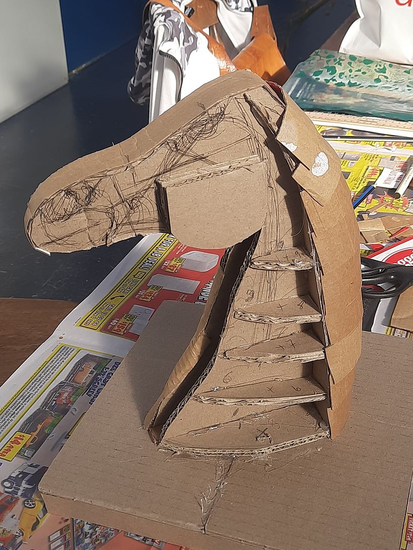 My project for course: Cardboard Sculptures for Beginners - Diseño de personajes