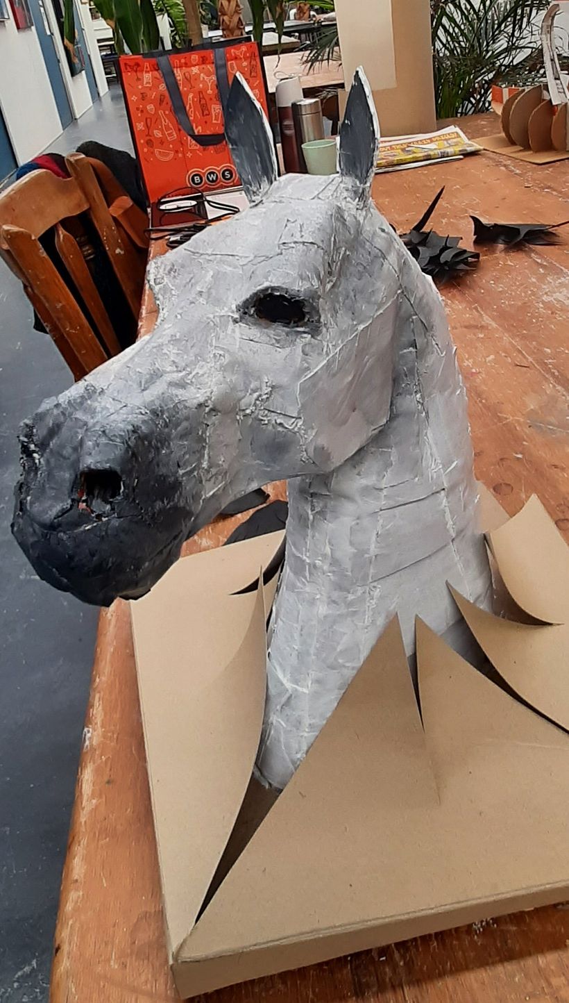 My project for course: Cardboard Sculptures for Beginners - Diseño de personajes