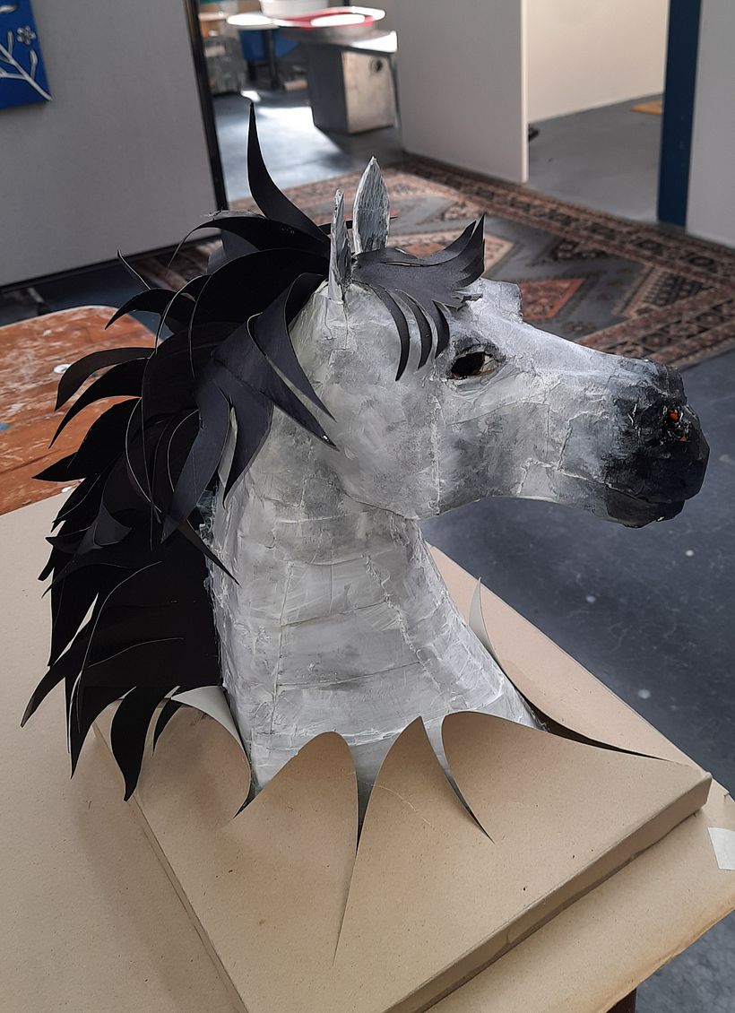 My project for course: Cardboard Sculptures for Beginners - Diseño de personajes