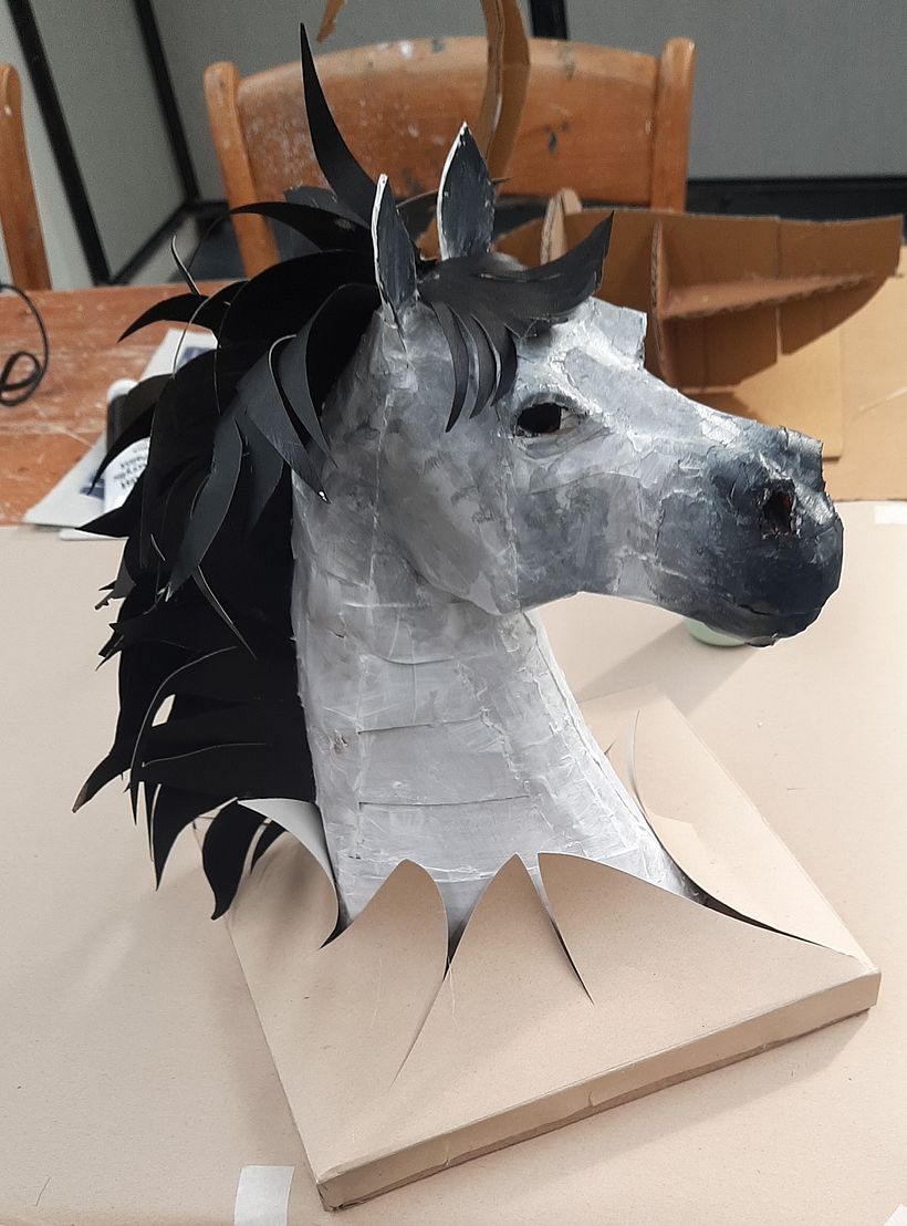 My project for course: Cardboard Sculptures for Beginners - Diseño de personajes