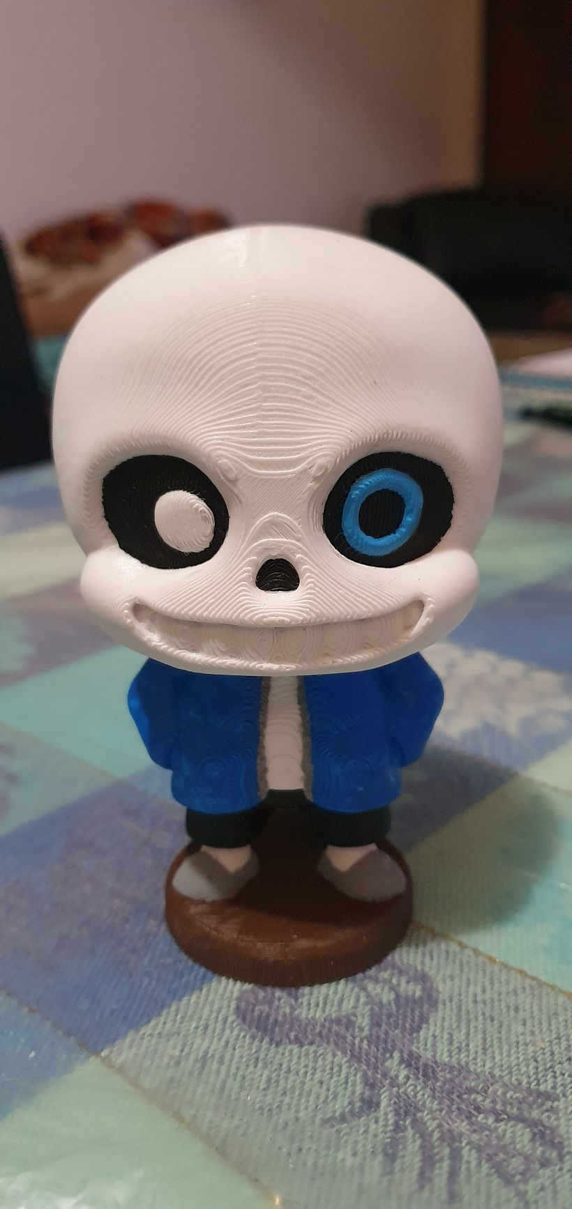 Un personaje que hice para mi hijo pintado