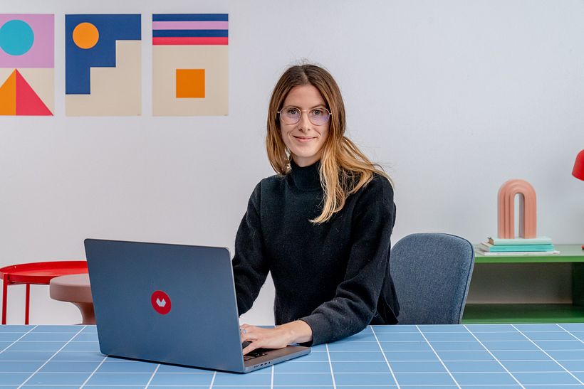 Stephanie Speranza will be your course teacher during Unit 2, specializing in Experience Strategy & Research (UX).