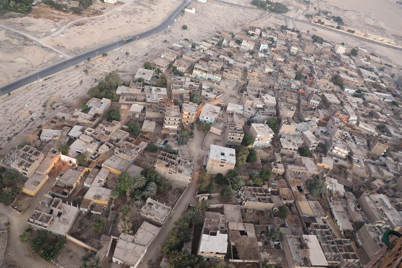 Ballooning over Luxor Egypt 8
