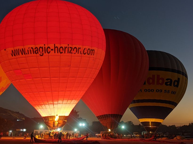 Ballooning over Luxor Egypt 1