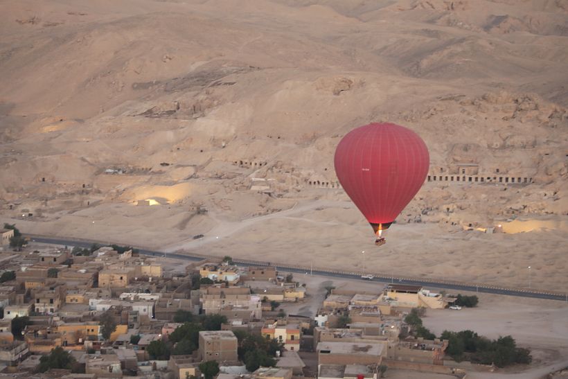 Ballooning over Luxor Egypt 6