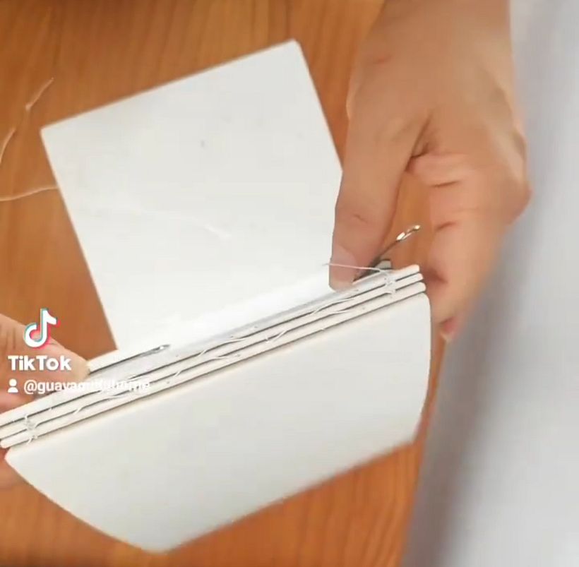 Mi proyecto del curso: Diseño y encuadernación de sketchbooks 14