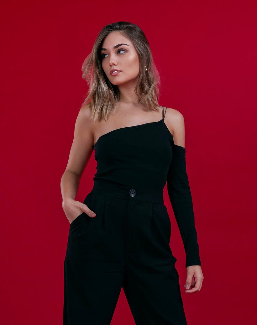 Estilismo de moda para book de actrices 6