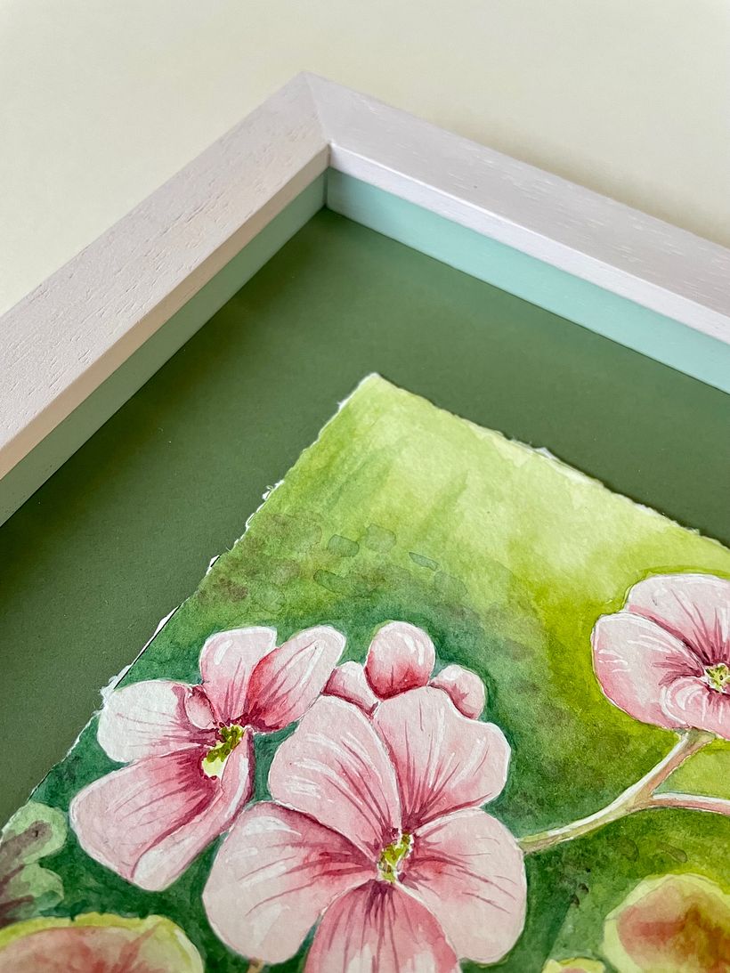 Coloured spacers add some interest.