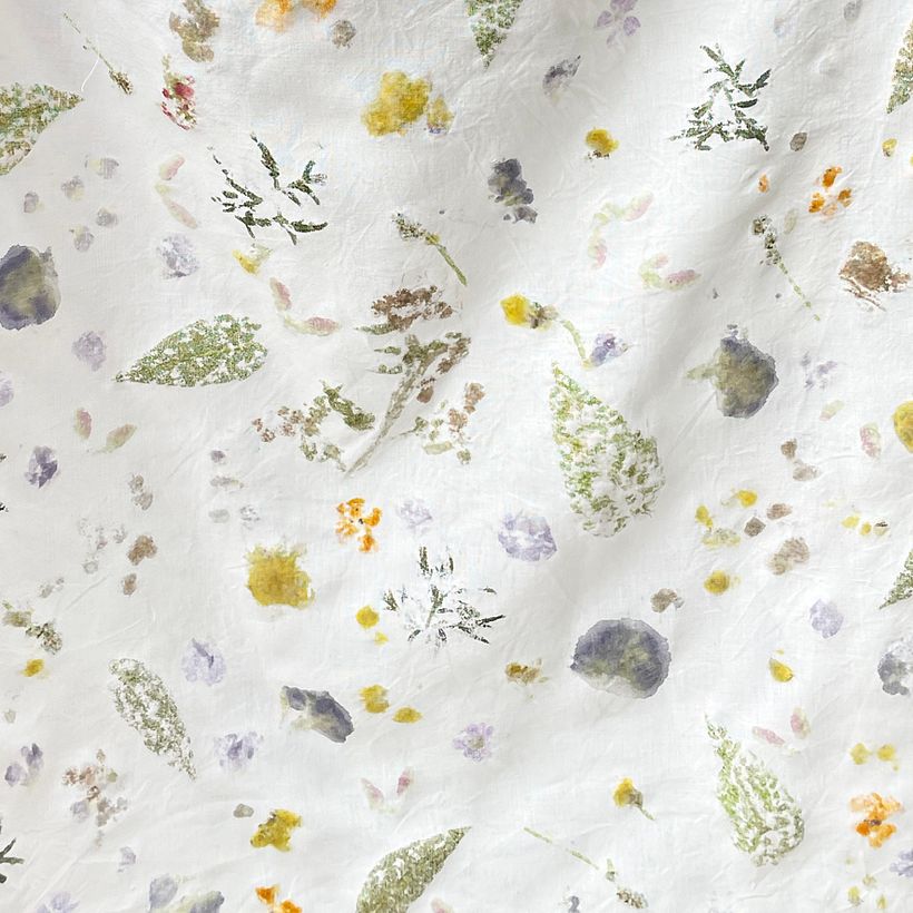Collaboration with HEKA, Lauren Davies: Natural dye fabrics made with foraged plants