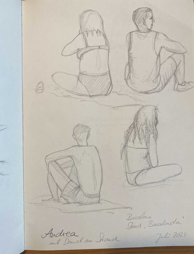 Sketch outdoors on the beach
