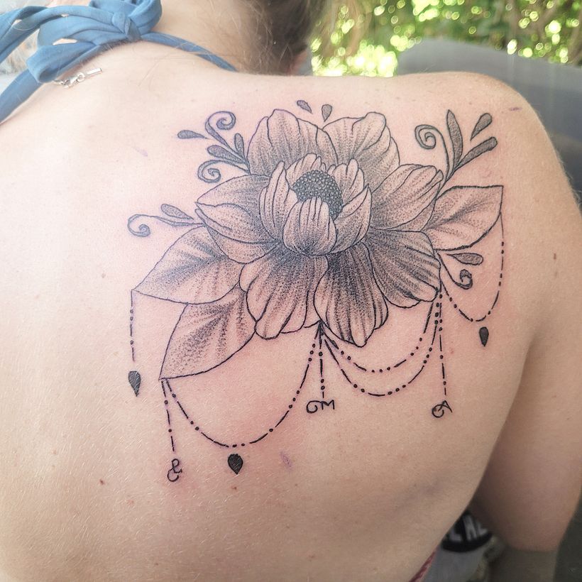 My project for course: Botanical Tattoo with Pointillism 1
