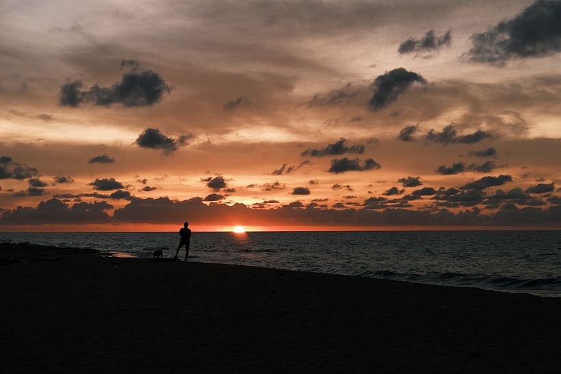 Sunset with a friend. Santa veronica, Colombia