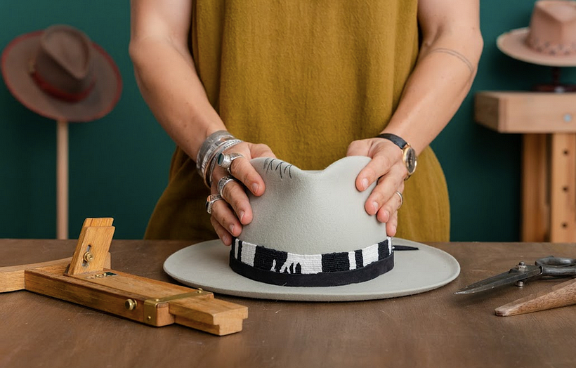 My final project in Modern Hatmaking by Nomade Moderne Hats 2