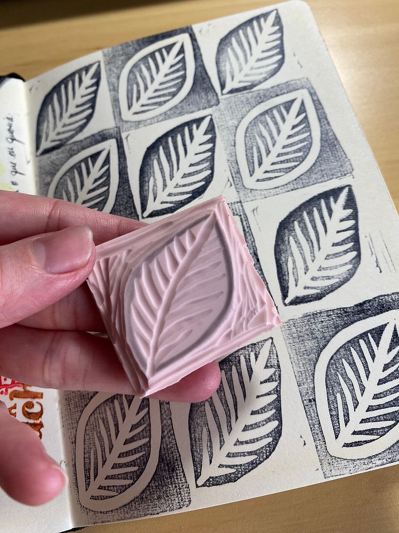 Meu projeto do curso: Sketchbook com carimbos feitos à mão 3