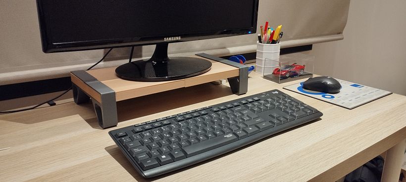 Soporte para monitor 4