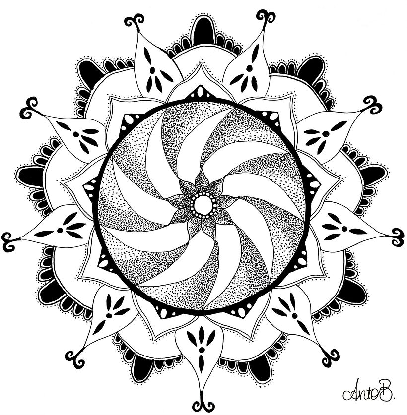 Il mio progetto del corso: L'arte del mandala: disegna motivi geometrici 1