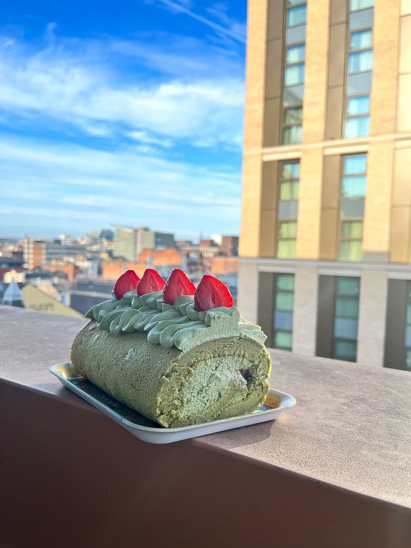 Swiss roll for cake business