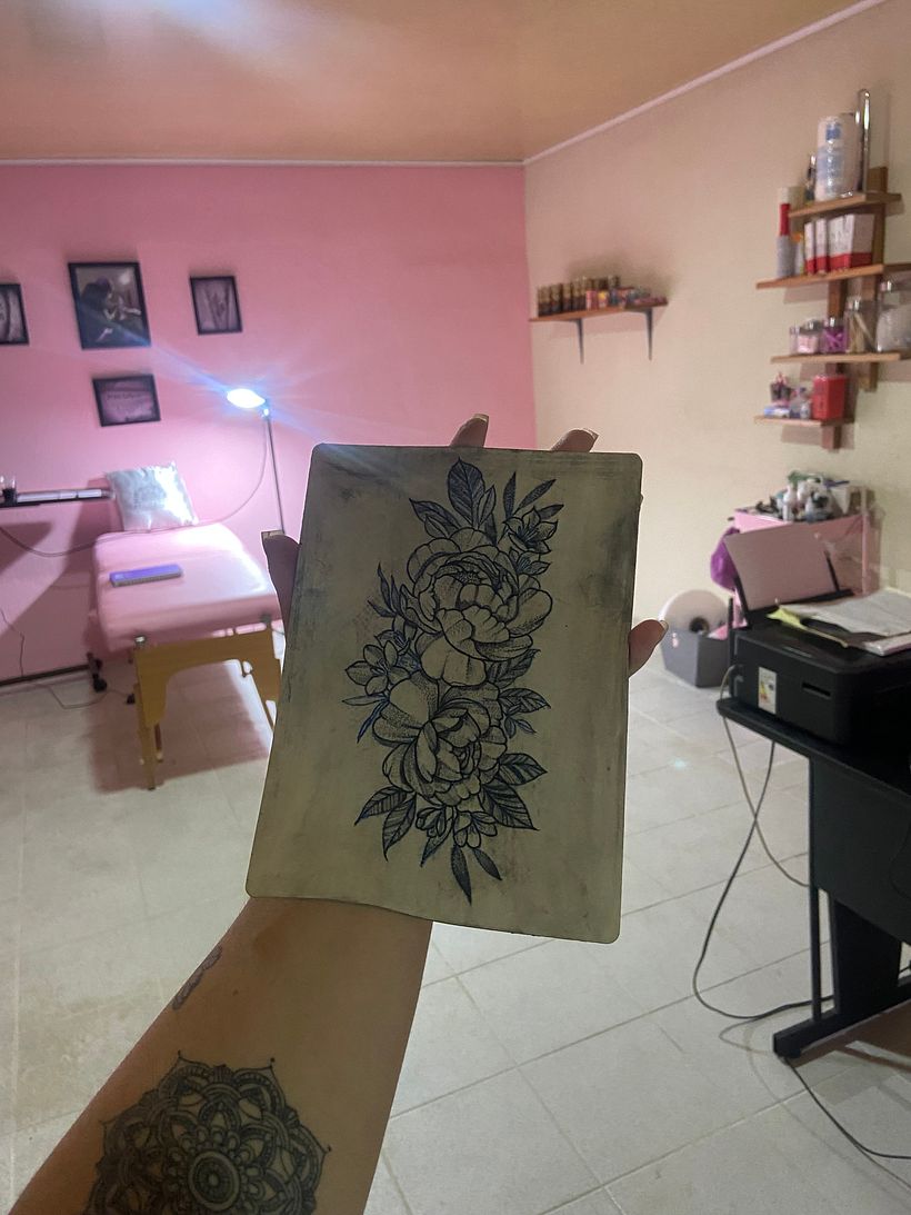 Mi proyecto del curso: Tatuaje botánico con puntillismo 1