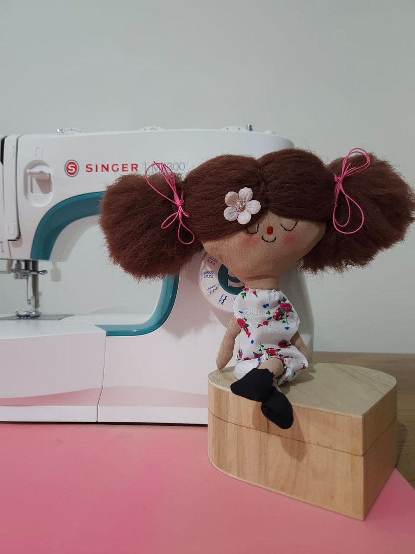 Mi proyecto del curso: Muñecos de tela: Ella se llama "Inspiración" 2