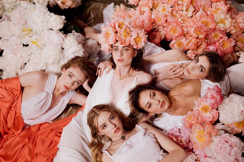 La Peonia | Botanical Set Design 5