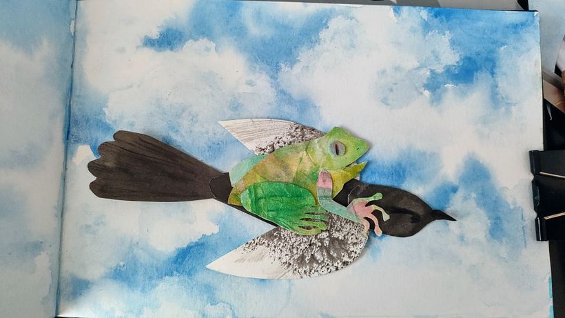 Idea inicial de rana y ave en el cielo