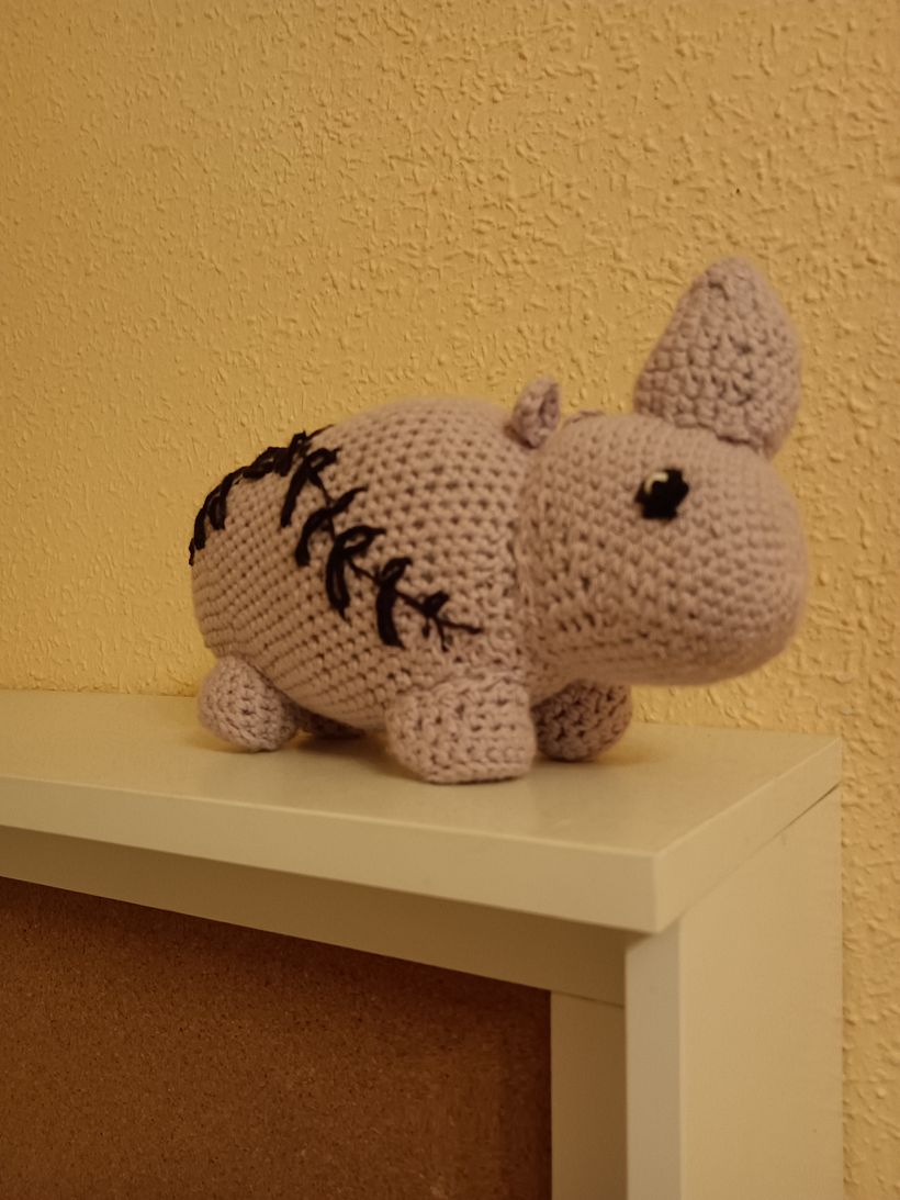 amigurumi rinoceronte 2