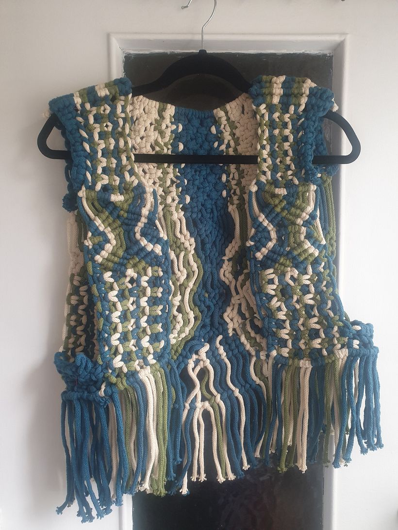 Macramé: Create Unique Clothing 1