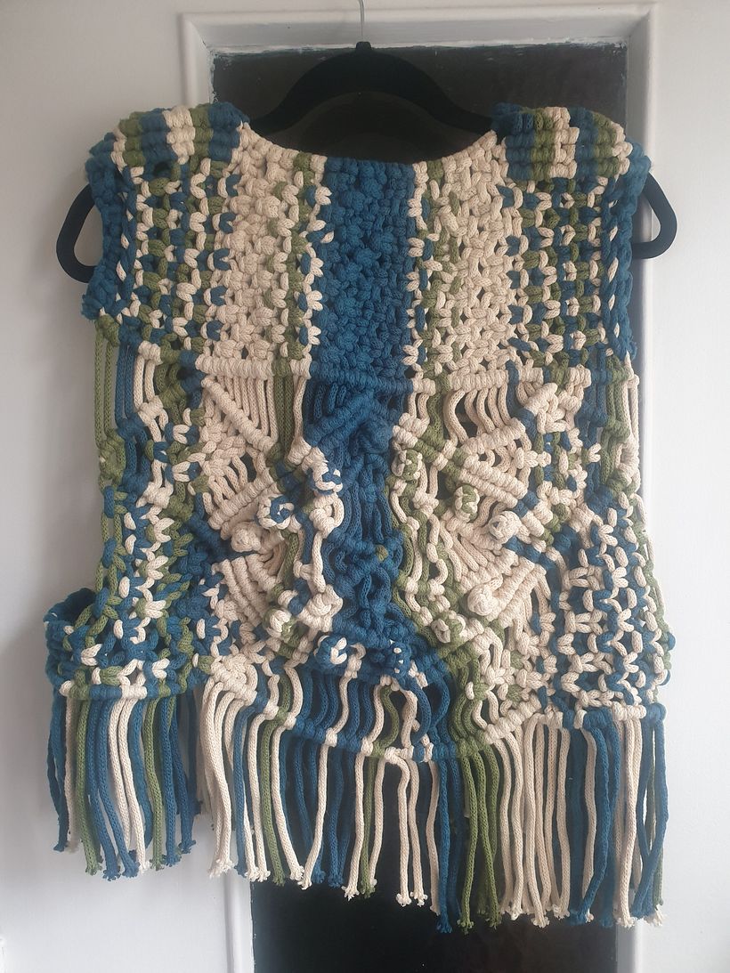 Macramé: Create Unique Clothing 2