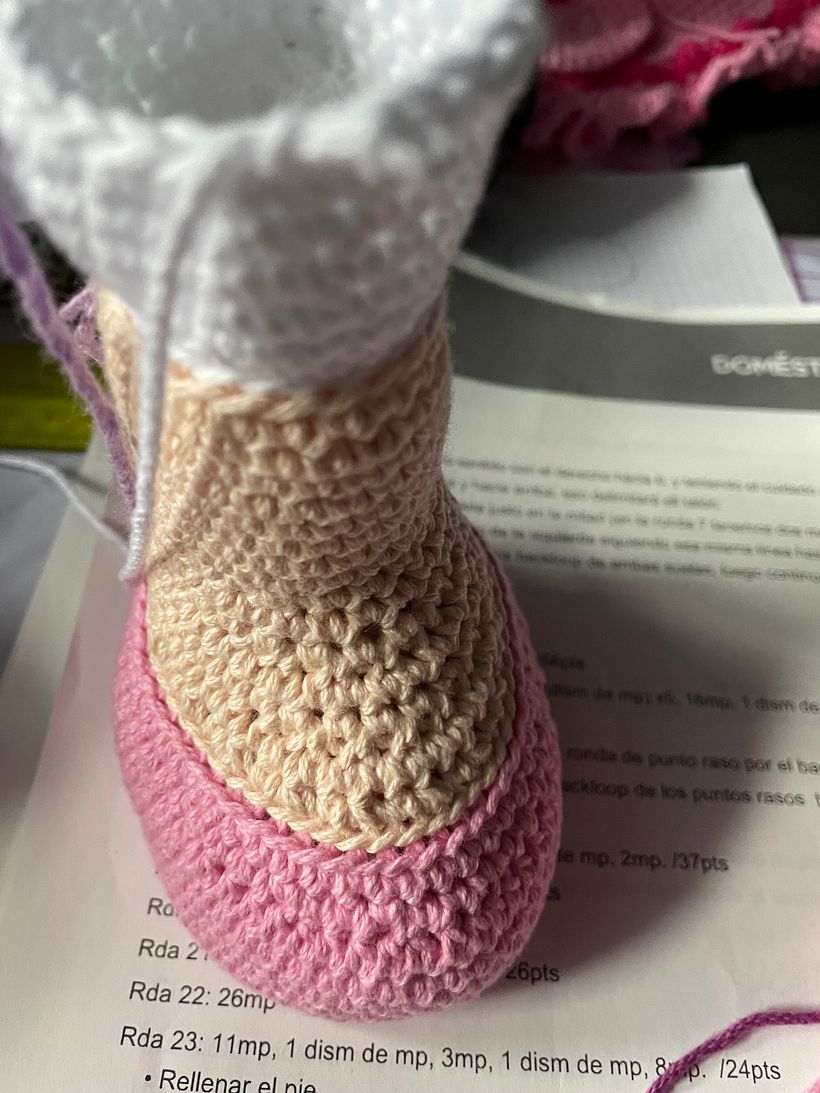 Elaboración de muñecas amigurumi románticas 12