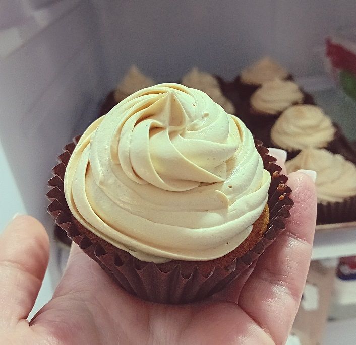 Lotus Biscoff Pie Cupcakes with Swiss Meringue Buttercream