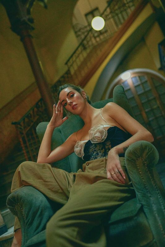 Editorial Arma de Mujer 5