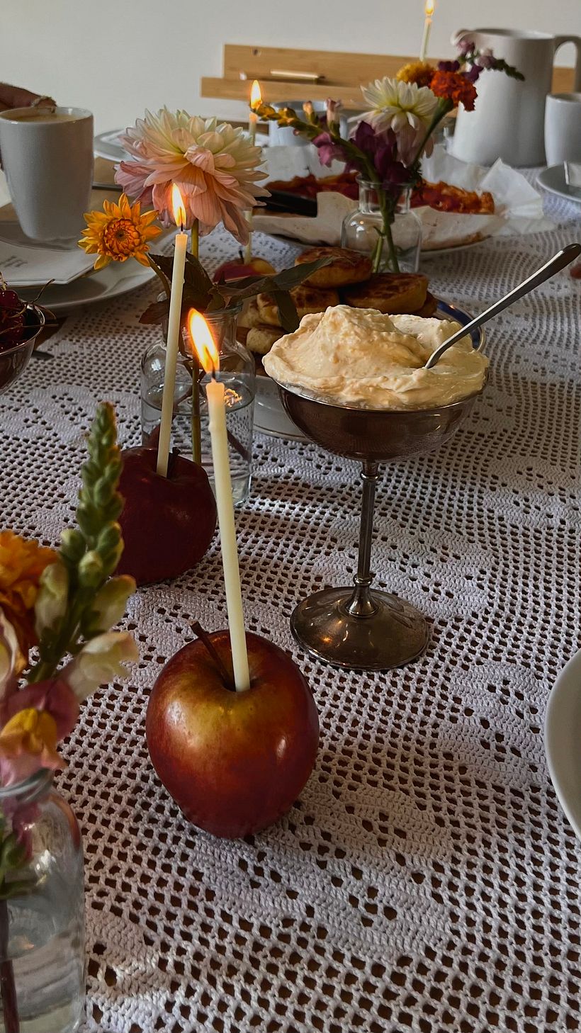 My project for course: Intro to Tablescaping: Styling Dinnerware Arrangements 1