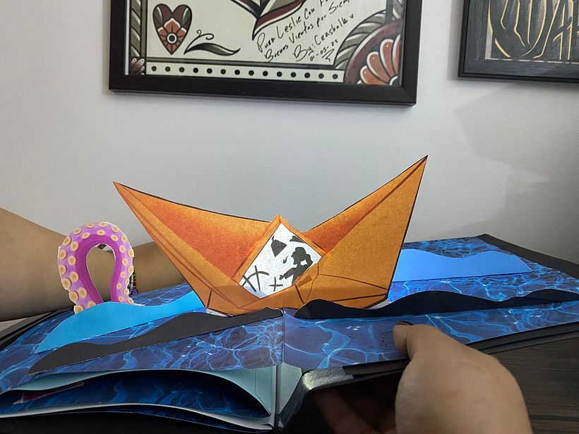 Mi proyecto del curso: Introducción a los libros pop-up: storytelling con luz y papel 5