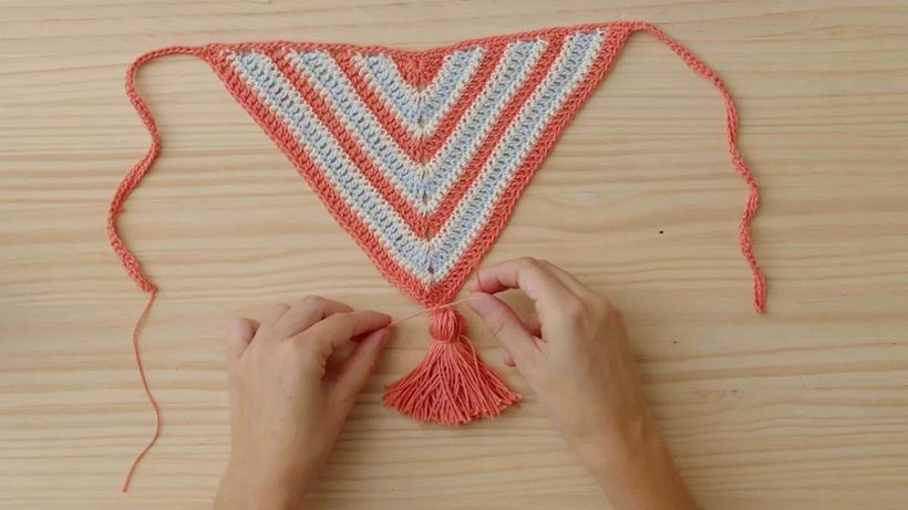 Knit a Crochet flock designed by Susimiu step by step