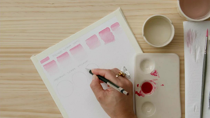 Discover 5 basic watercolor exercises to master the brush and mixing.