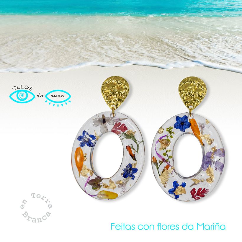 Pendientes de resina con flores naturales de la Mariña lucense.