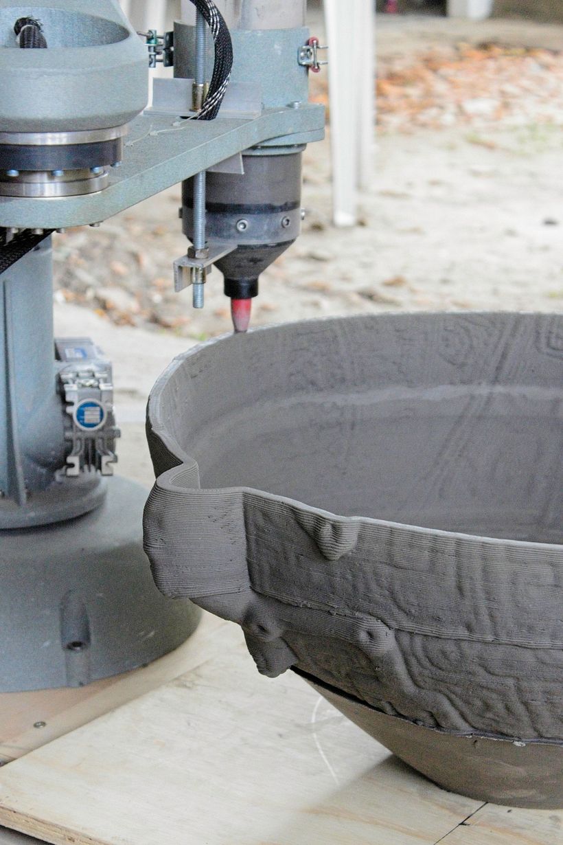 Start of a multiday 3D-print in local clay of the Marajoara urn lost in the 2918 fire