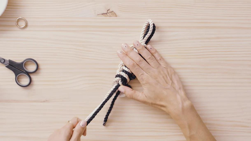 Knit 6 cycles of crosses.