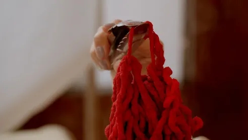 Macramé Tutorial: how to dye a textile tapestry 13