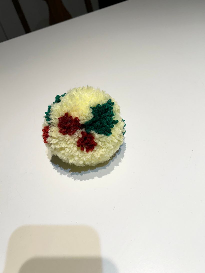 My project for course: Pom-Pom Design and Creation_TRIAL DESIGN (HOLLY) 1