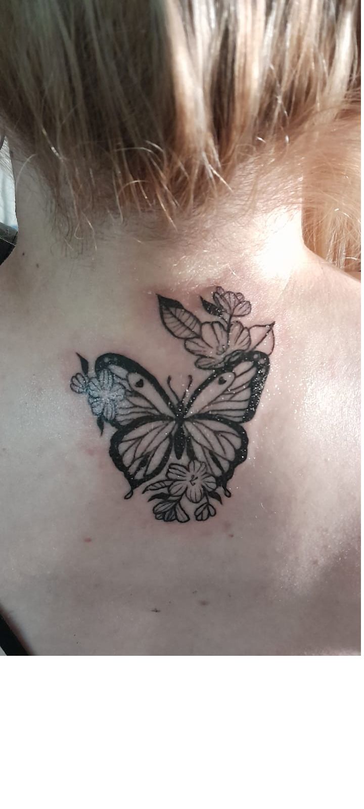 Holii, hace poco empecé a tatuar y gracias a estos cursos pude mejorar muchisimo mi técnica :))