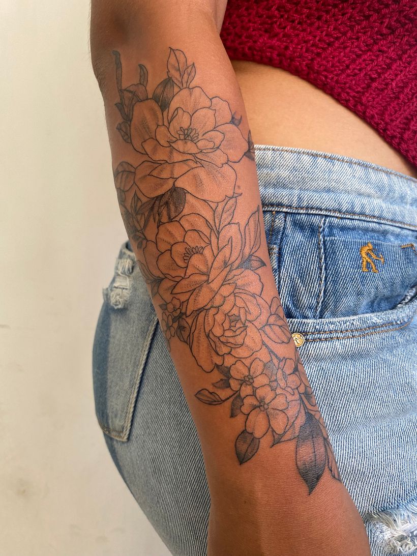 Mi proyecto del curso: Tatuaje botánico con puntillismo 3