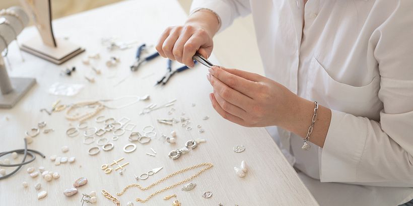 Cómo convertirse en diseñador de joyas 3
