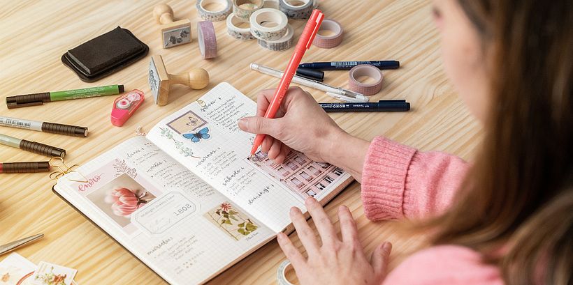 28 Thoughtful Journal Prompts 7