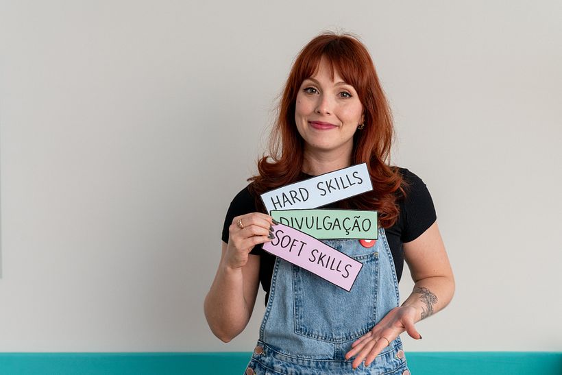 Más Allá de los Likes: Cómo Convertir las Redes Sociales en Oportunidades Profesionales 1